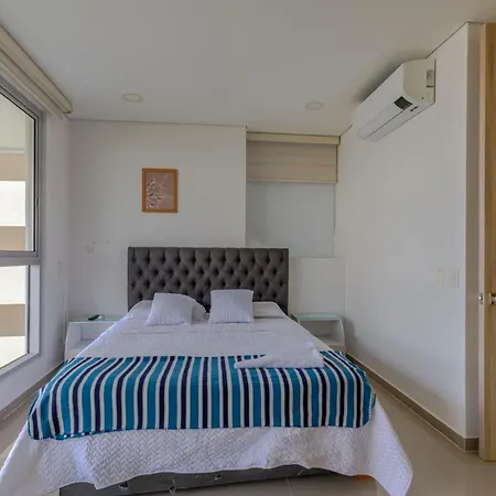 Apartamento Duplex Junto A La Playa Cartagena